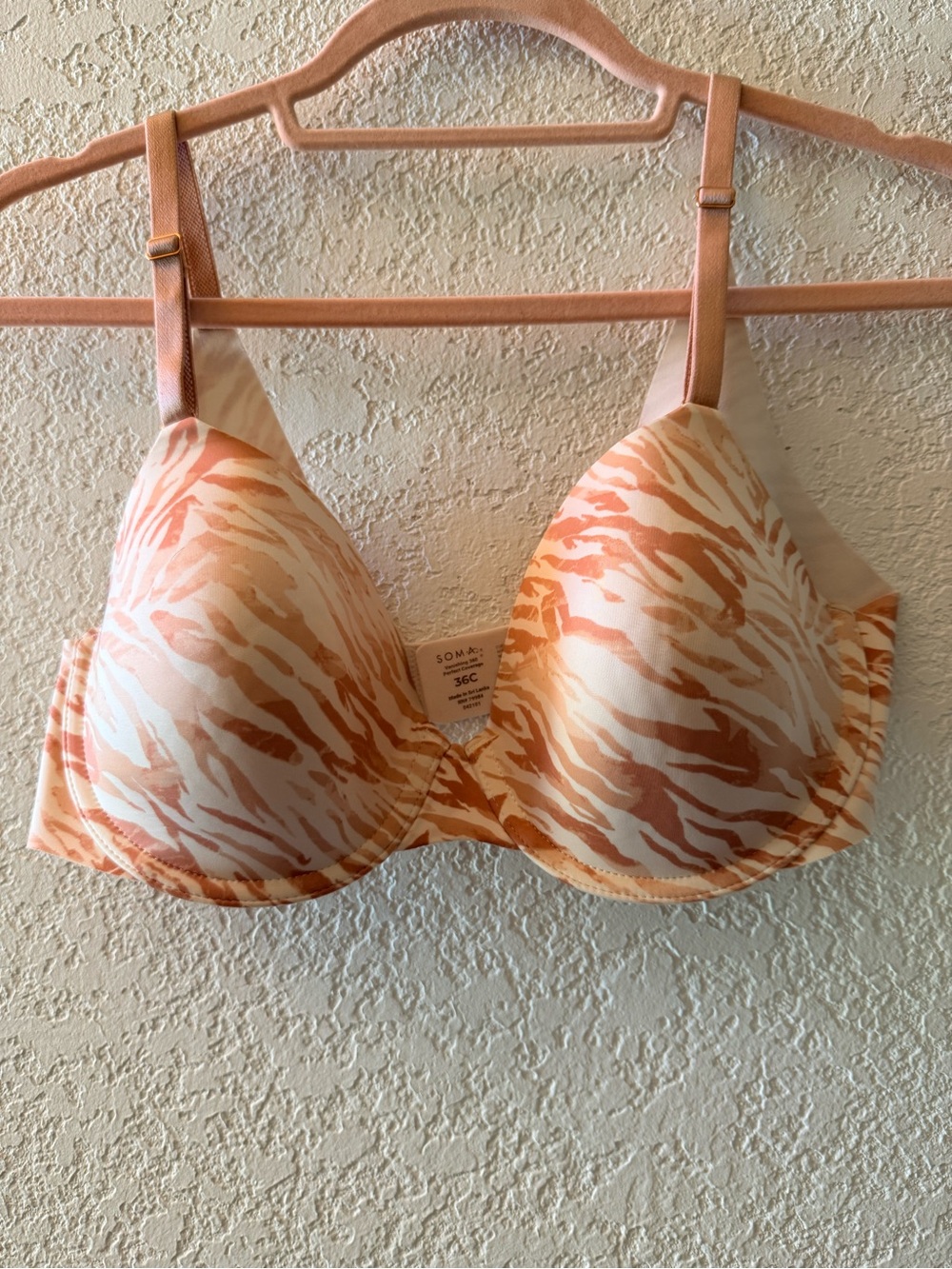 SOMA Vanishing 360 Perfect Coverage Animal Print Pattern Bra Women’s Size 36C
